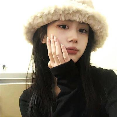 流浪汉与小灵精
